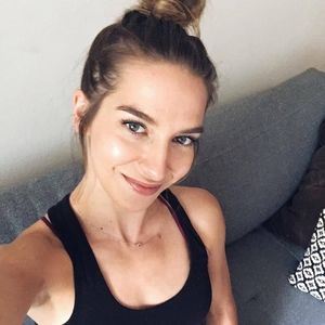 Meet your Posher, Emmi